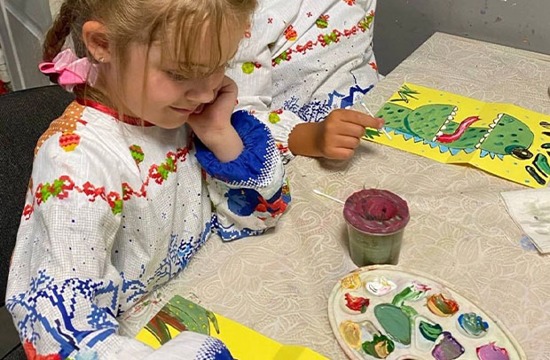 Изобразительная деятельность Бакалаврик